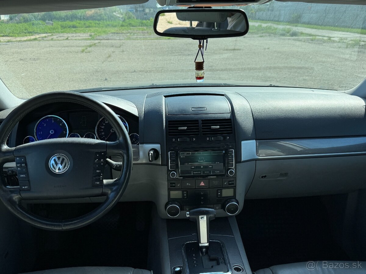 Volkswagen Touareg 3.0 TDI Facelift. 2009 - 16