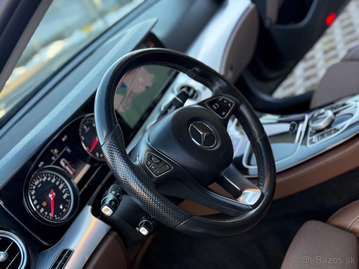 Mercedes-Benz E 220d 4MATIC All-Terrain | - 16