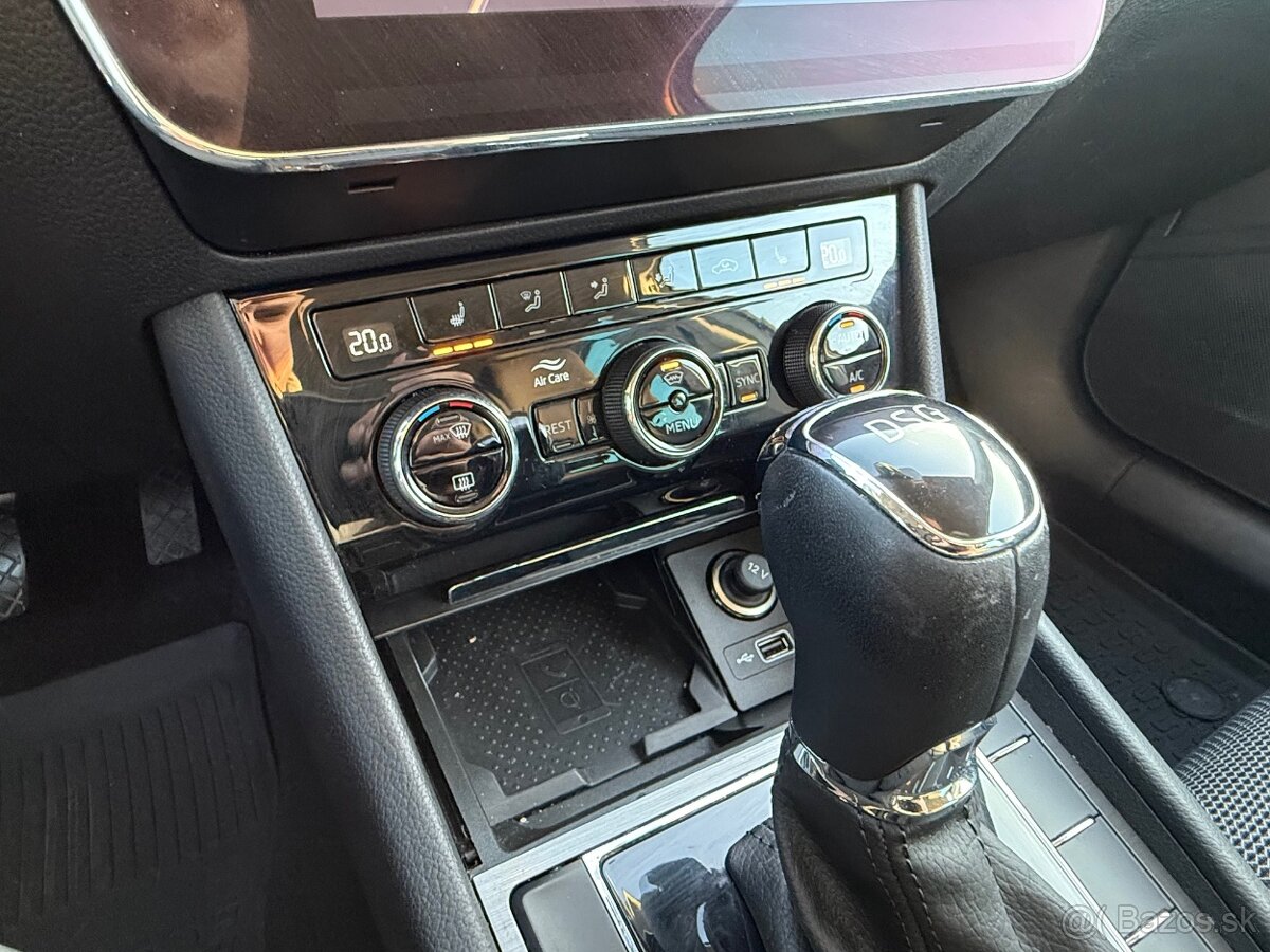 Superb Combi 2.0TDI DSG 58tis km DPH ČR FACELIFT, KAMERA,ACC - 16