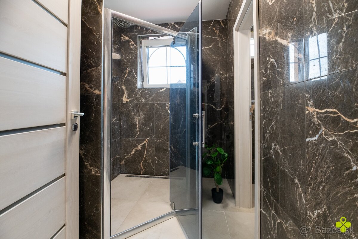 Rodinná villa na dobrej adrese – Prievidza - 16