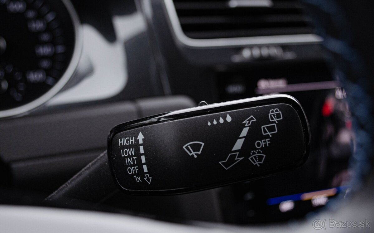 Volkswagen Golf e - 16