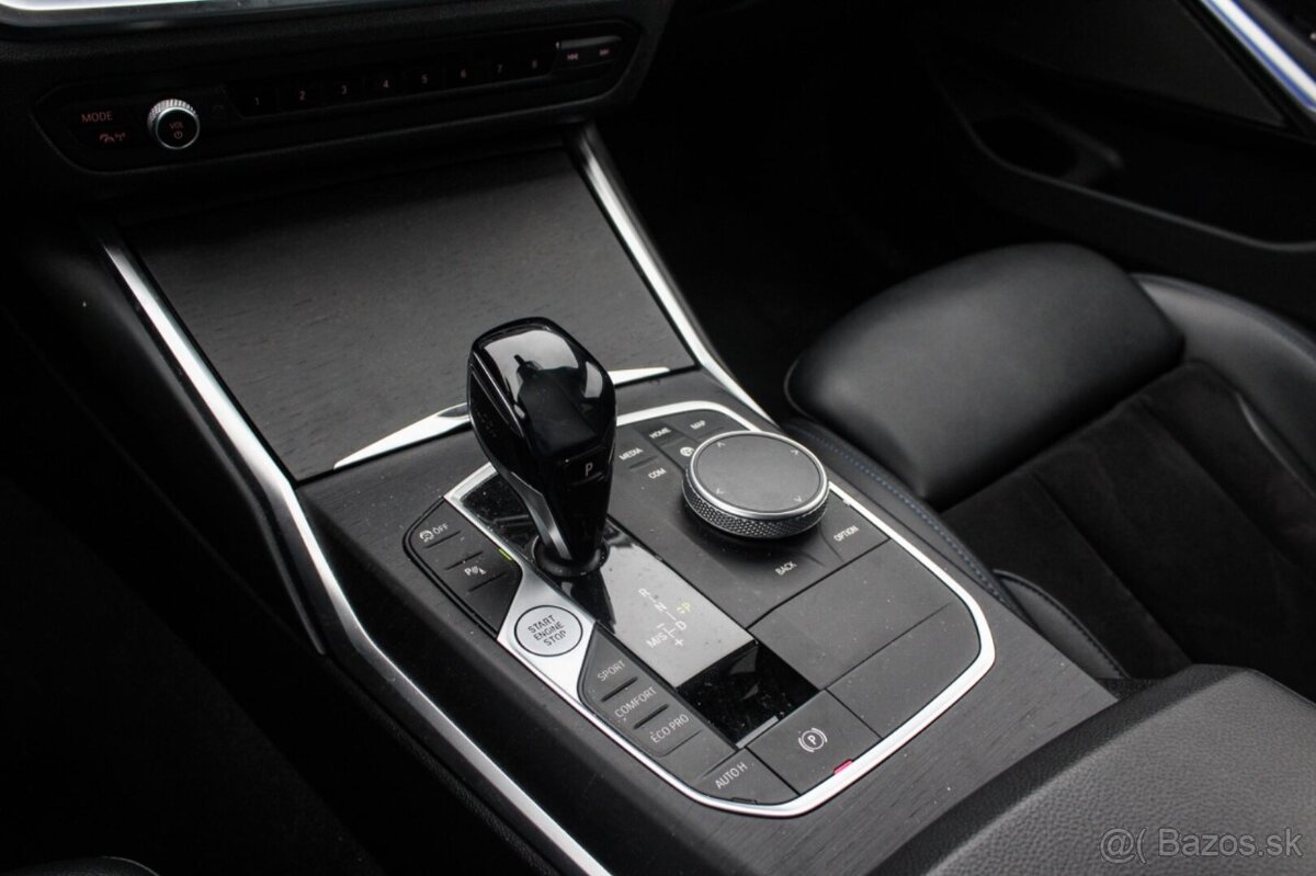 BMW Rad 3 320d xDrive A/T - 16