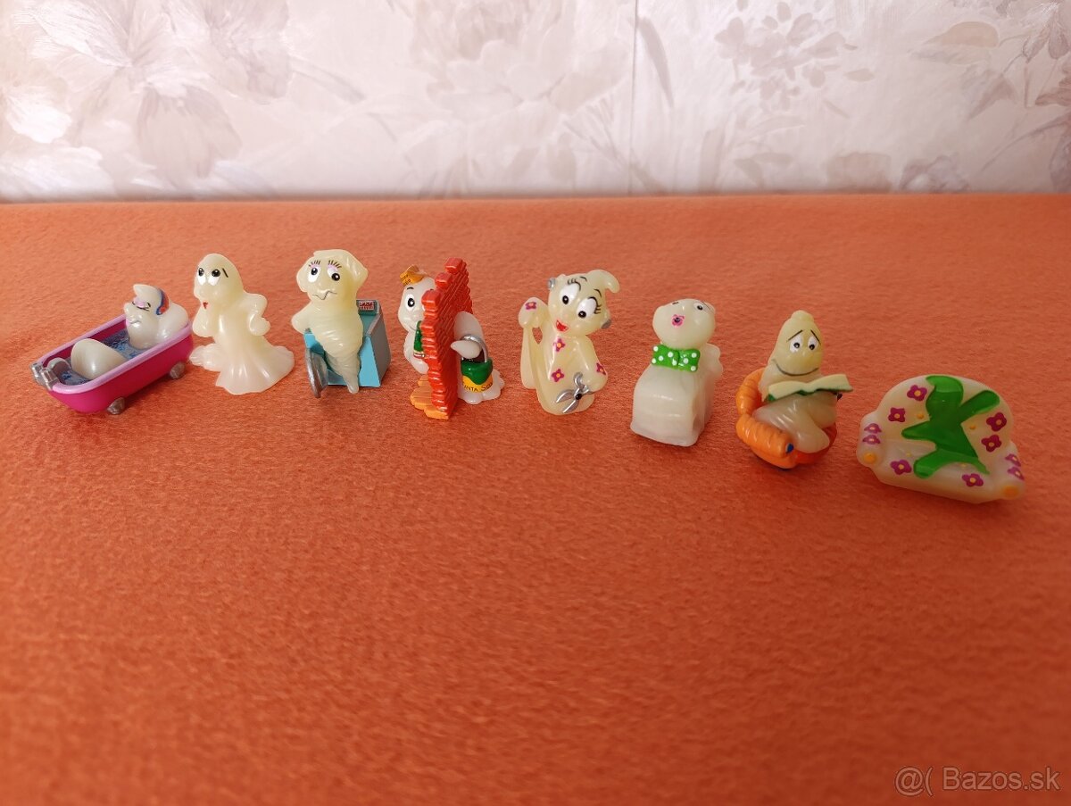 KInder figúrky - 16