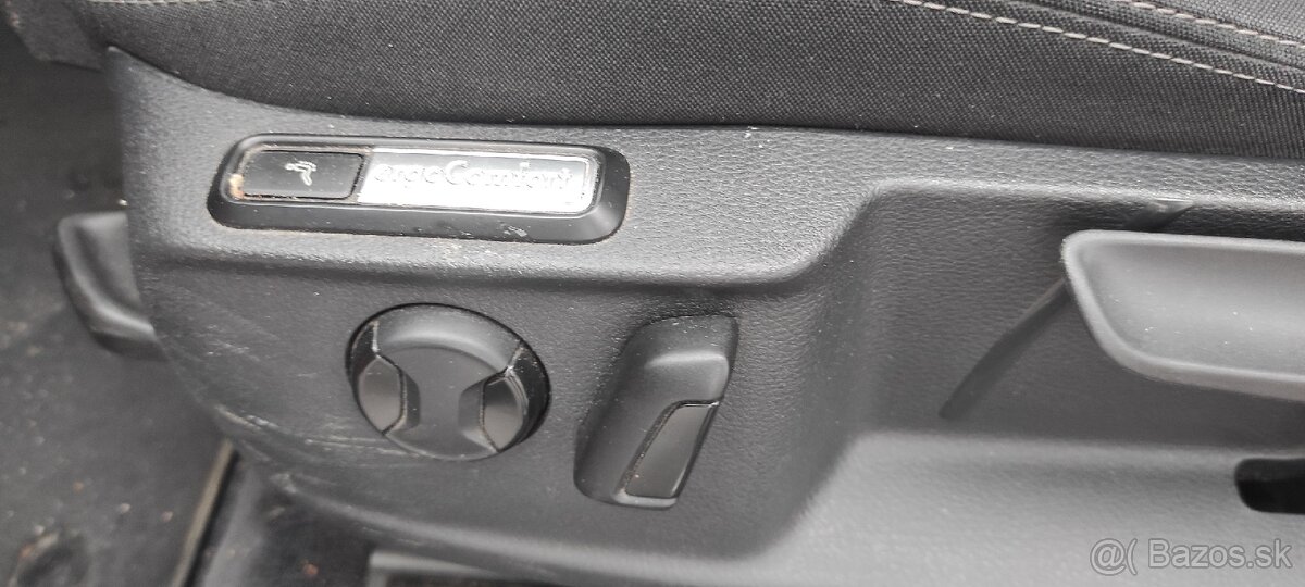 Volkswagen Passat Variant Comfortline 2.0 TDI DSG 4MOTION - 16