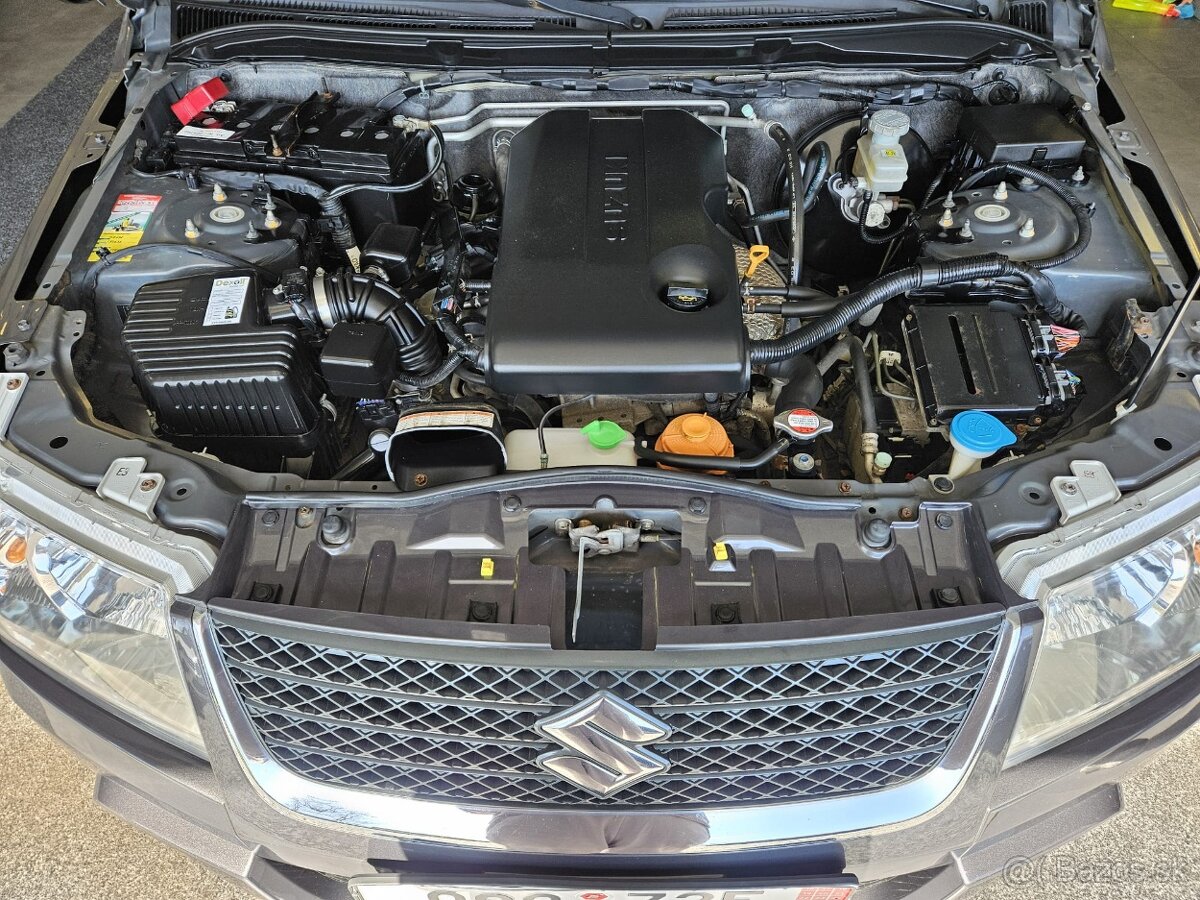 Suzuki Grand Vitara 2.4 benzín 2009 - 16