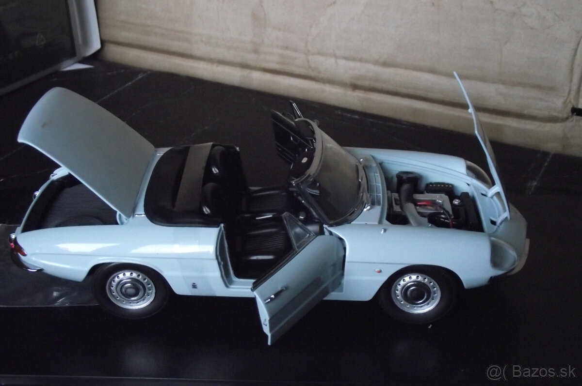 1:18 Touring - 16