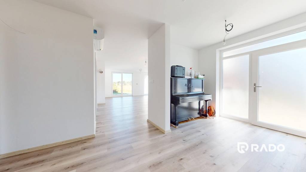 RADO | 4-izbový rodinný dom 108m2 + pozemok 471m2 | Senec - 16