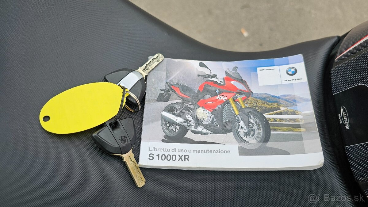 BMW S1000XR r.v. 2016 - 16
