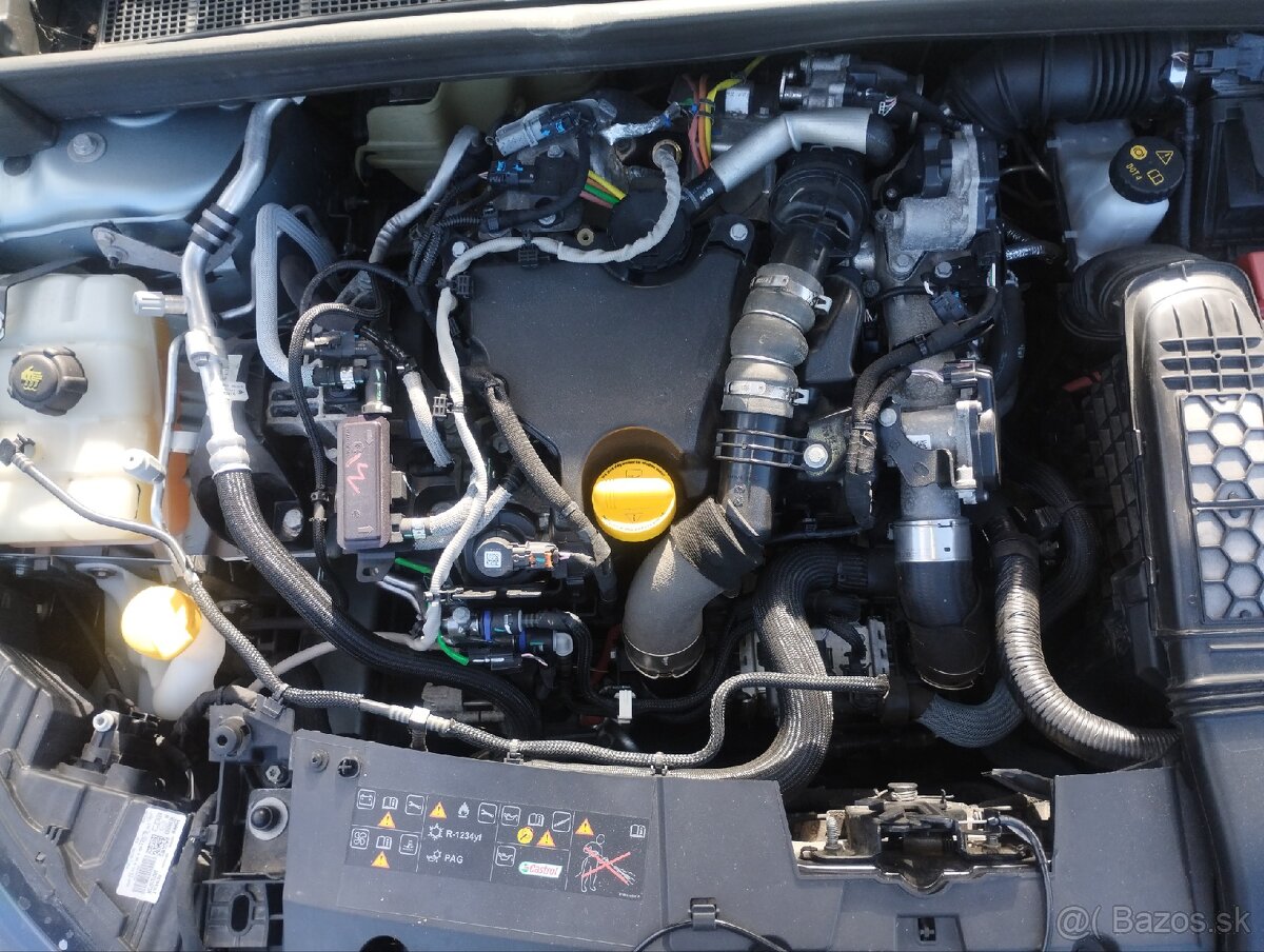 Renault Megane IV - 16