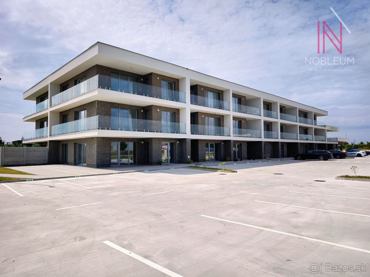 Na predaj štýlový kompletne zariadený 2 izbový byt s terasou - 16