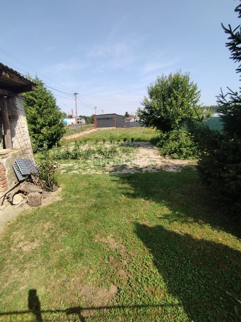 Super ponuka - príjemný rodinný dom pre viacčlennú rodinu s - 16