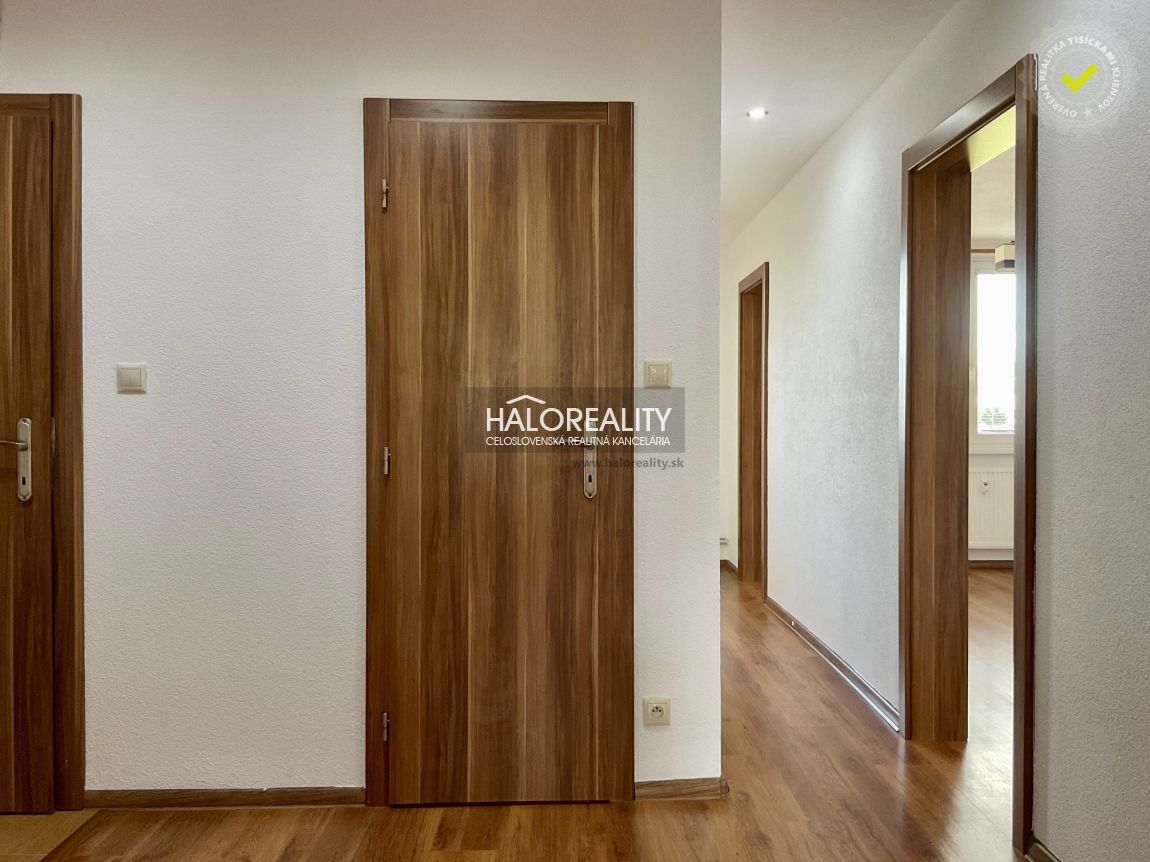 HALO reality - Predaj, trojizbový byt Očová, veľkorysý a sln - 16