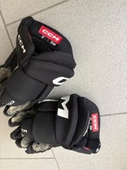 Hokejová výstroj - 16