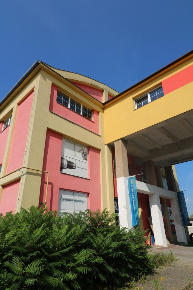 Prenájom obchodno - administratívneho priestoru Bytčická ul. - 16