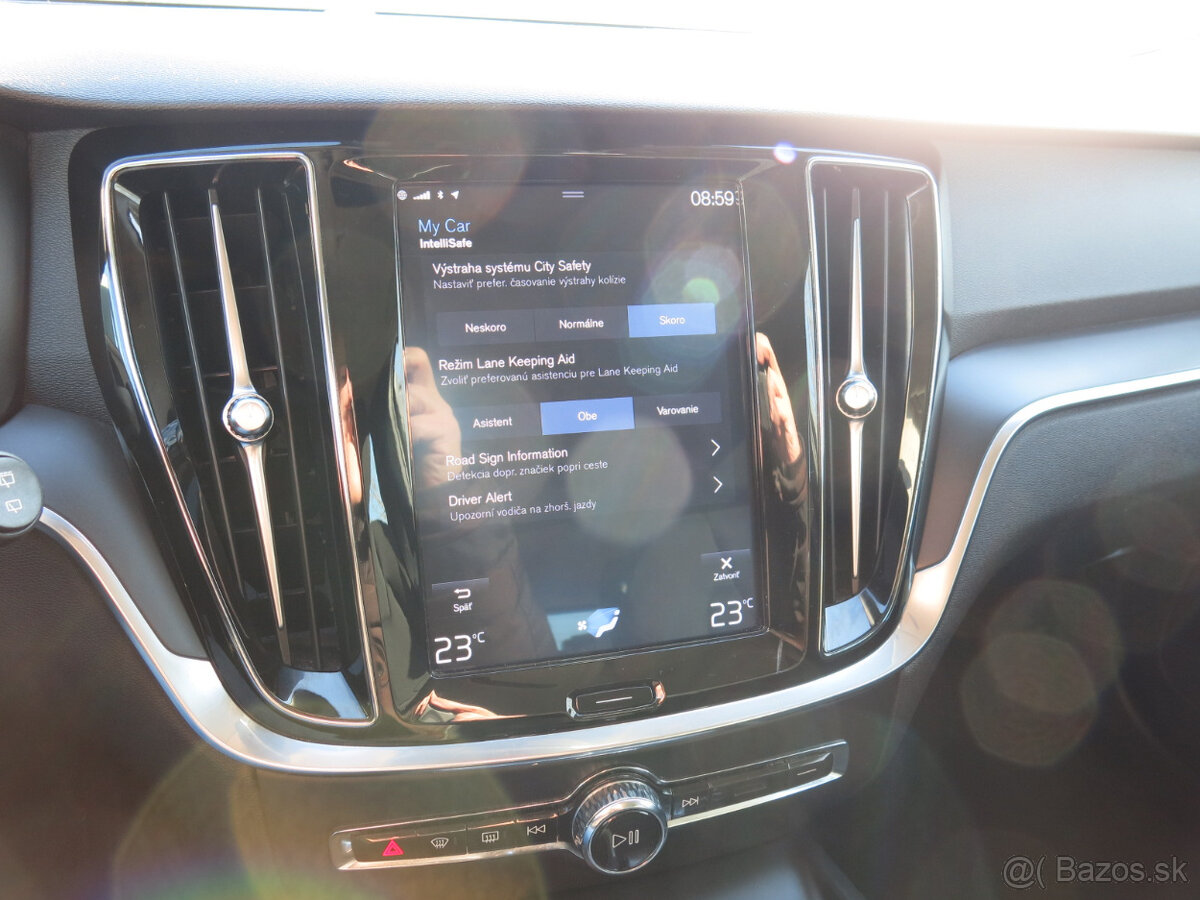 Volvo V60 D3 Momentum A/T - DPH - 16