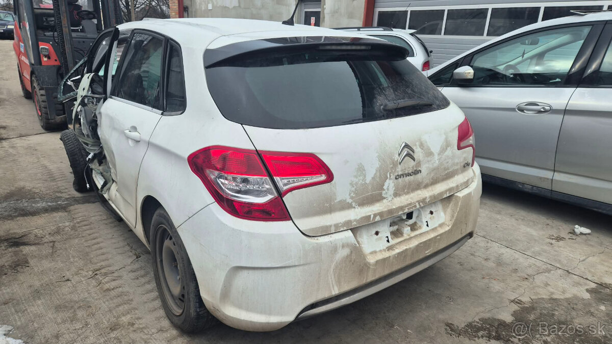 Citroen C4 1,6i 88kw kód: 5FS, 5F01 - 16