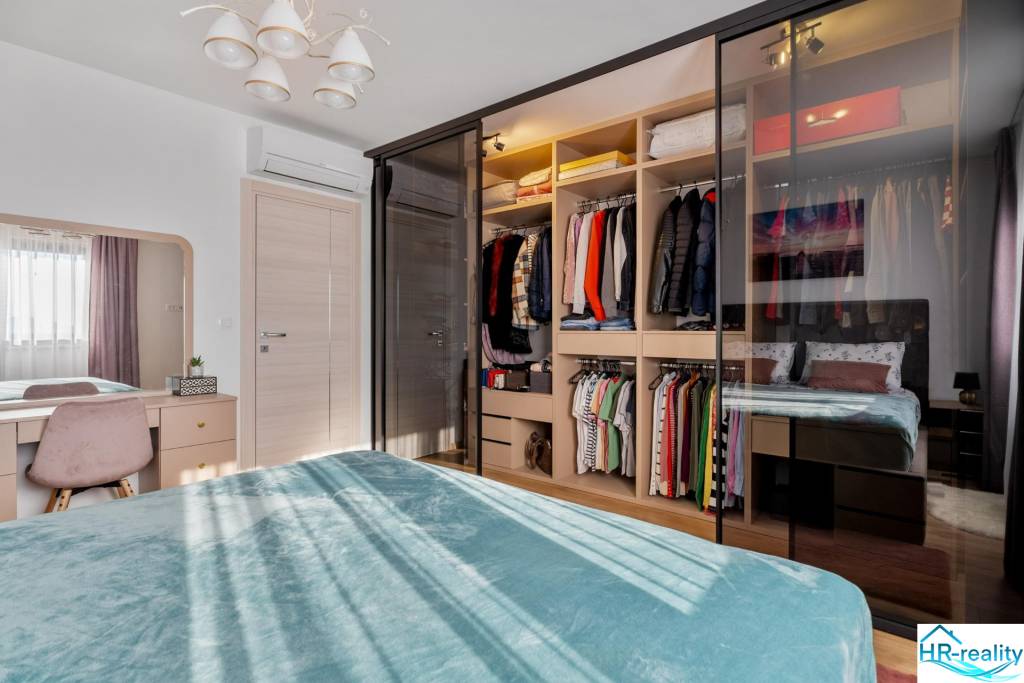 Split, Kaštela – luxusný zariadený penthouse s výhľadom - 16