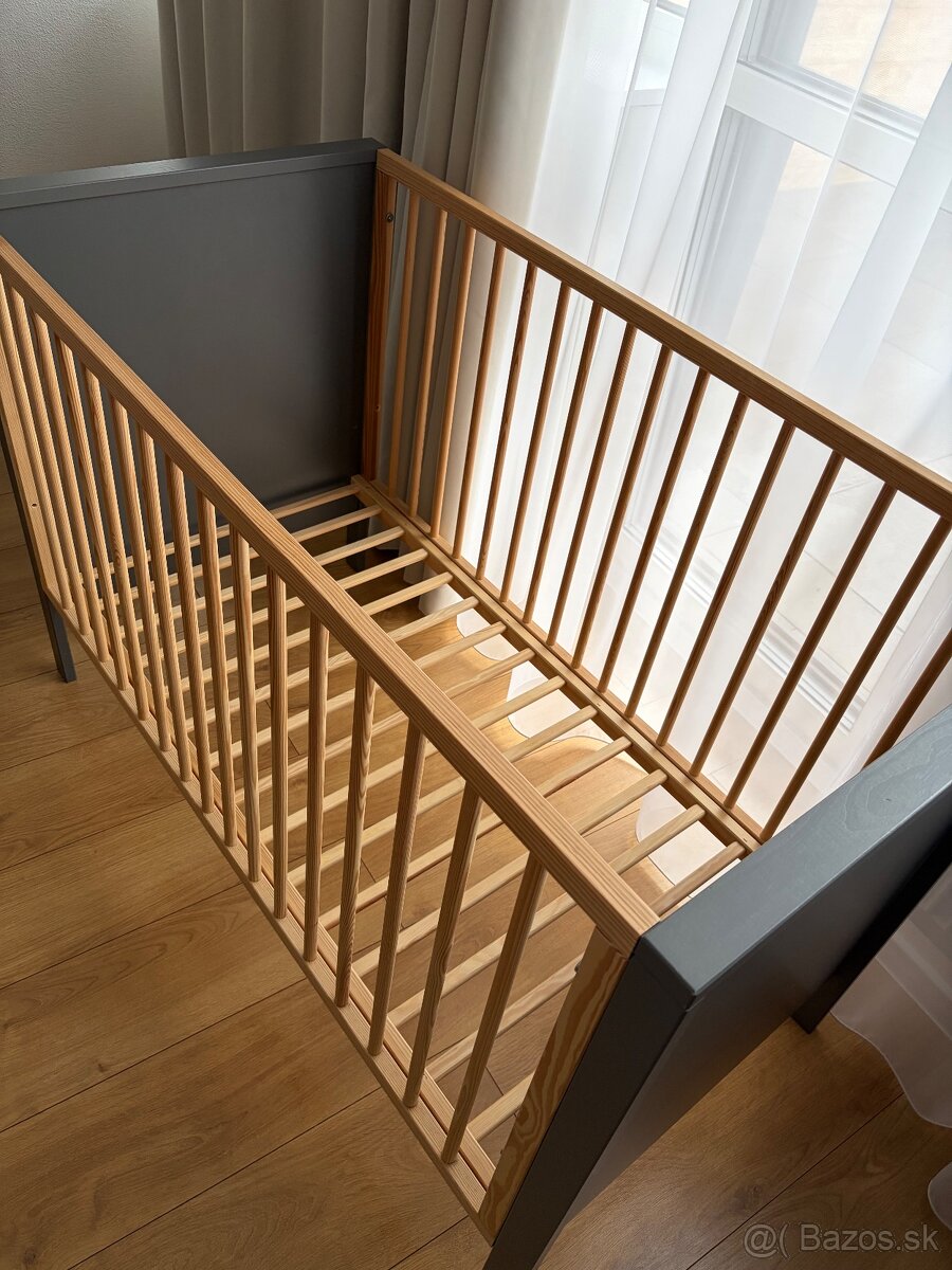 Postielka s bohatým príslušenstvom - 16