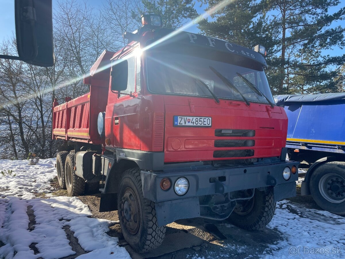 TATRA T815 sypač s pluhom - 16