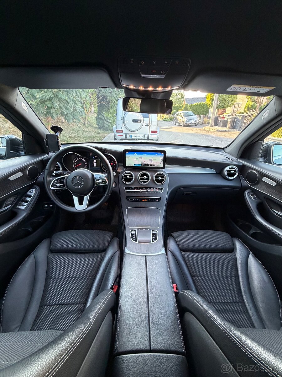 Mercedes Benz GLC SUV 220d 4MATIC Facelift - 16