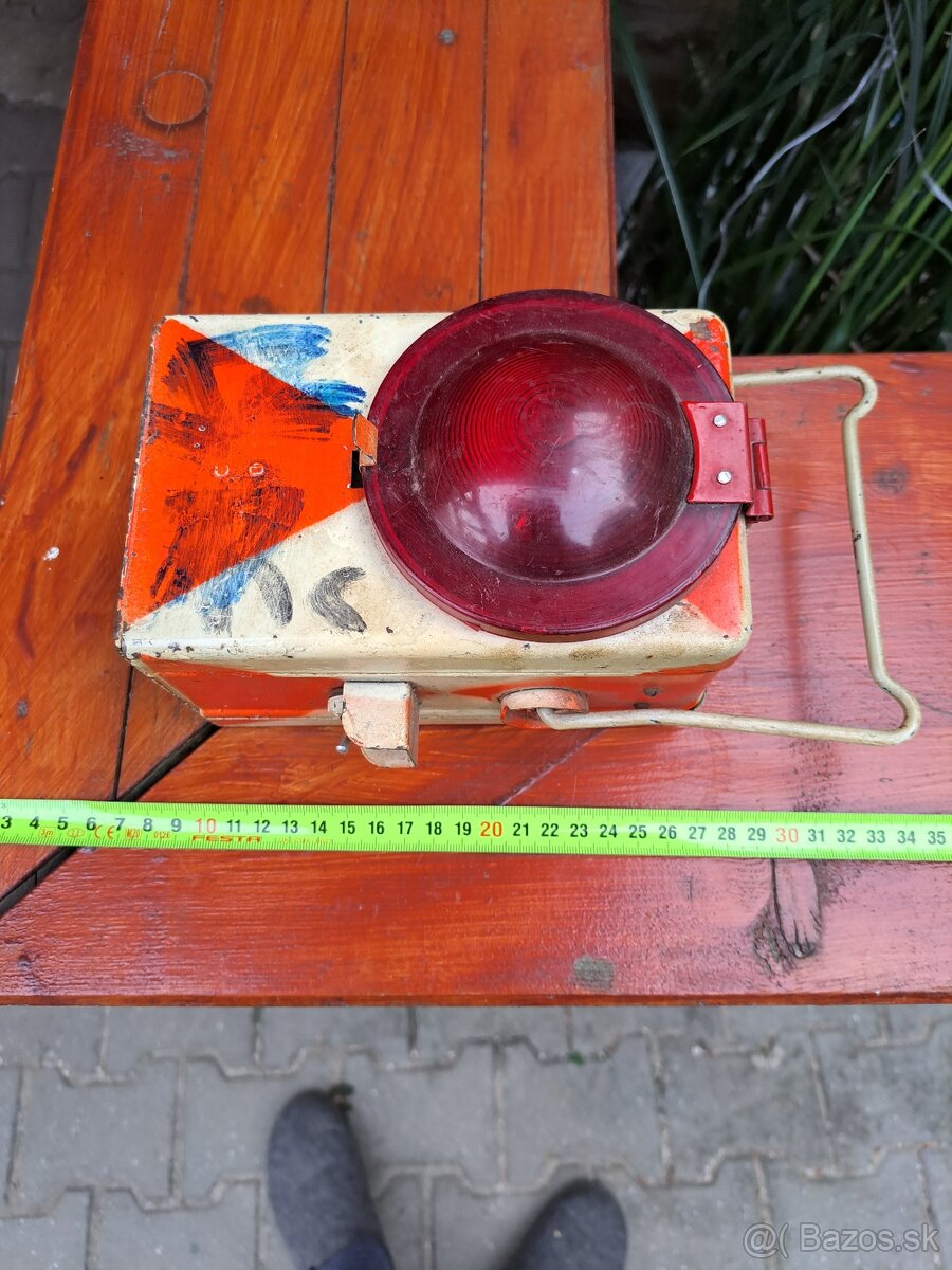 ŽELEZNIČIARSKA Lampa. - 16