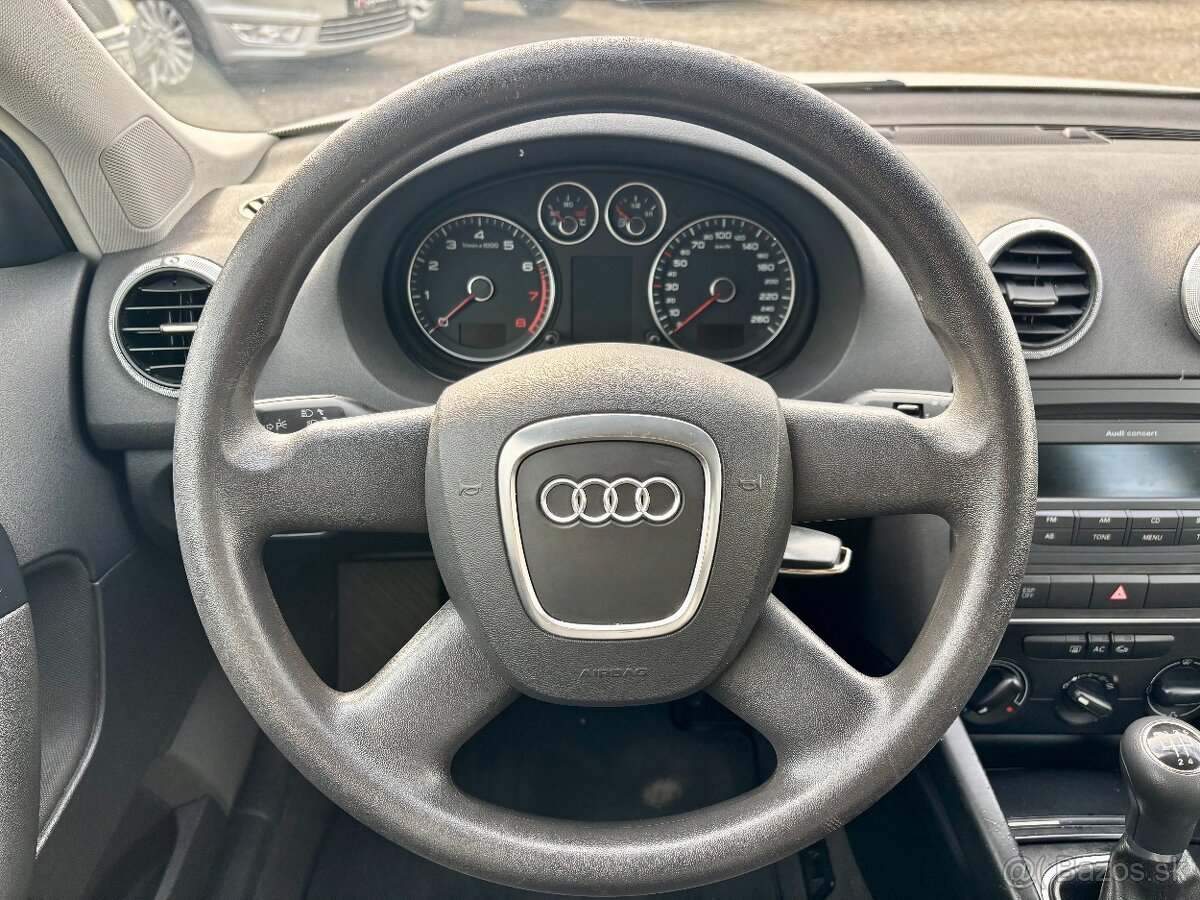 Audi A3 Sportback 1.6 Ambition - 16