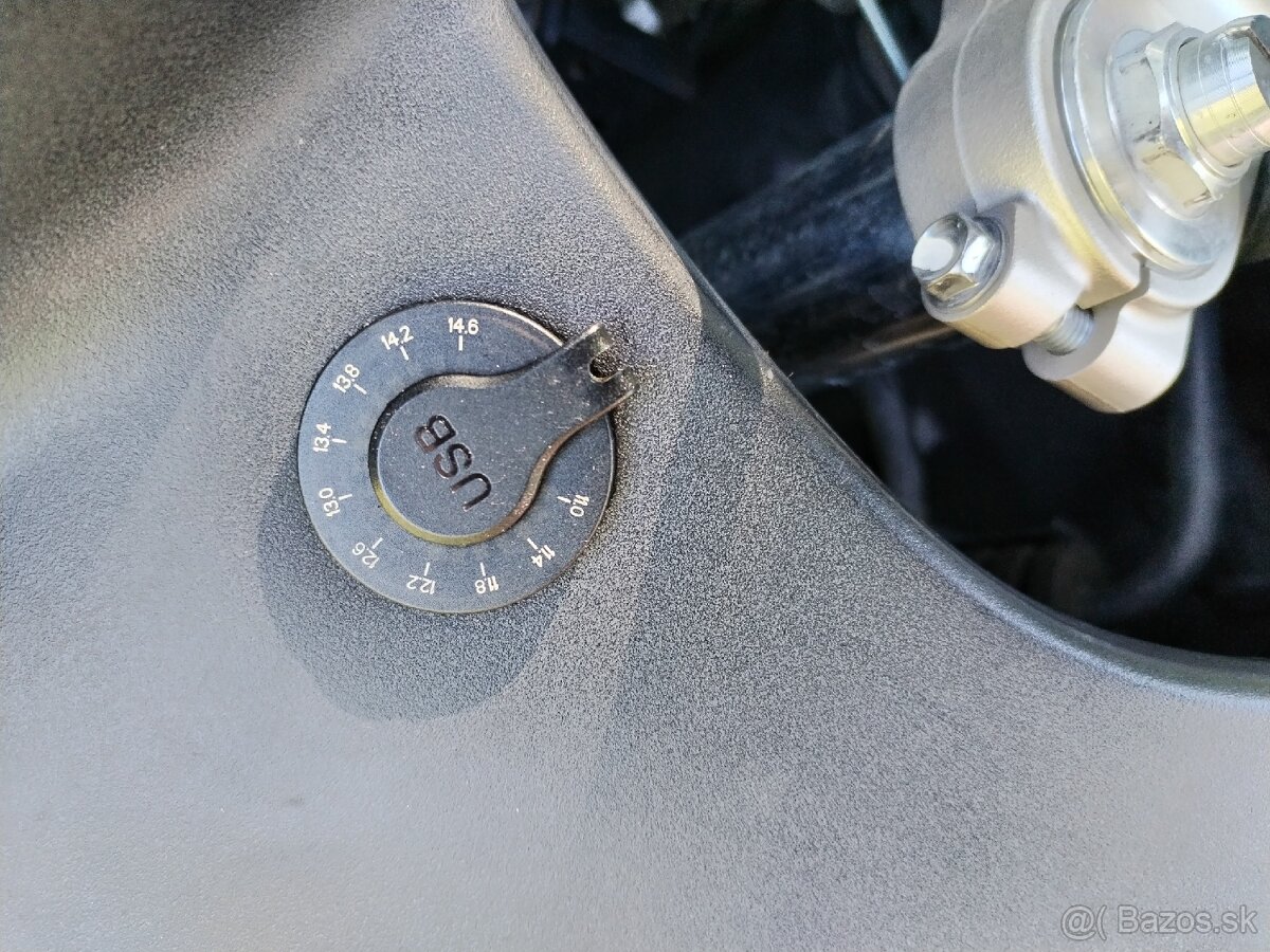 Predám Suzuki DL650 V-Strom 2009 - 16