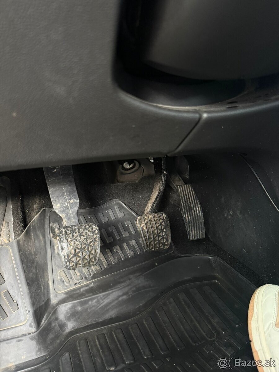 Predám Opel astra j 1.7 CDTI - 16