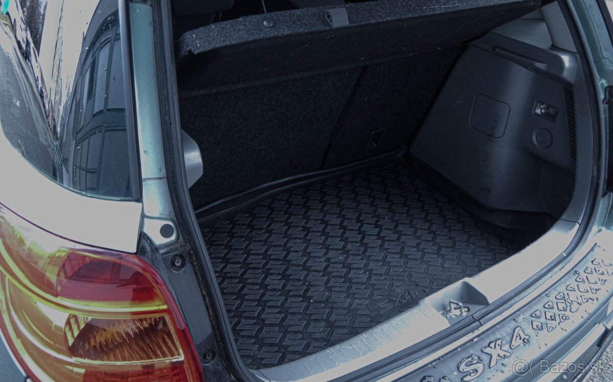 Suzuki SX4 1.5 GLX Urban Line - 16