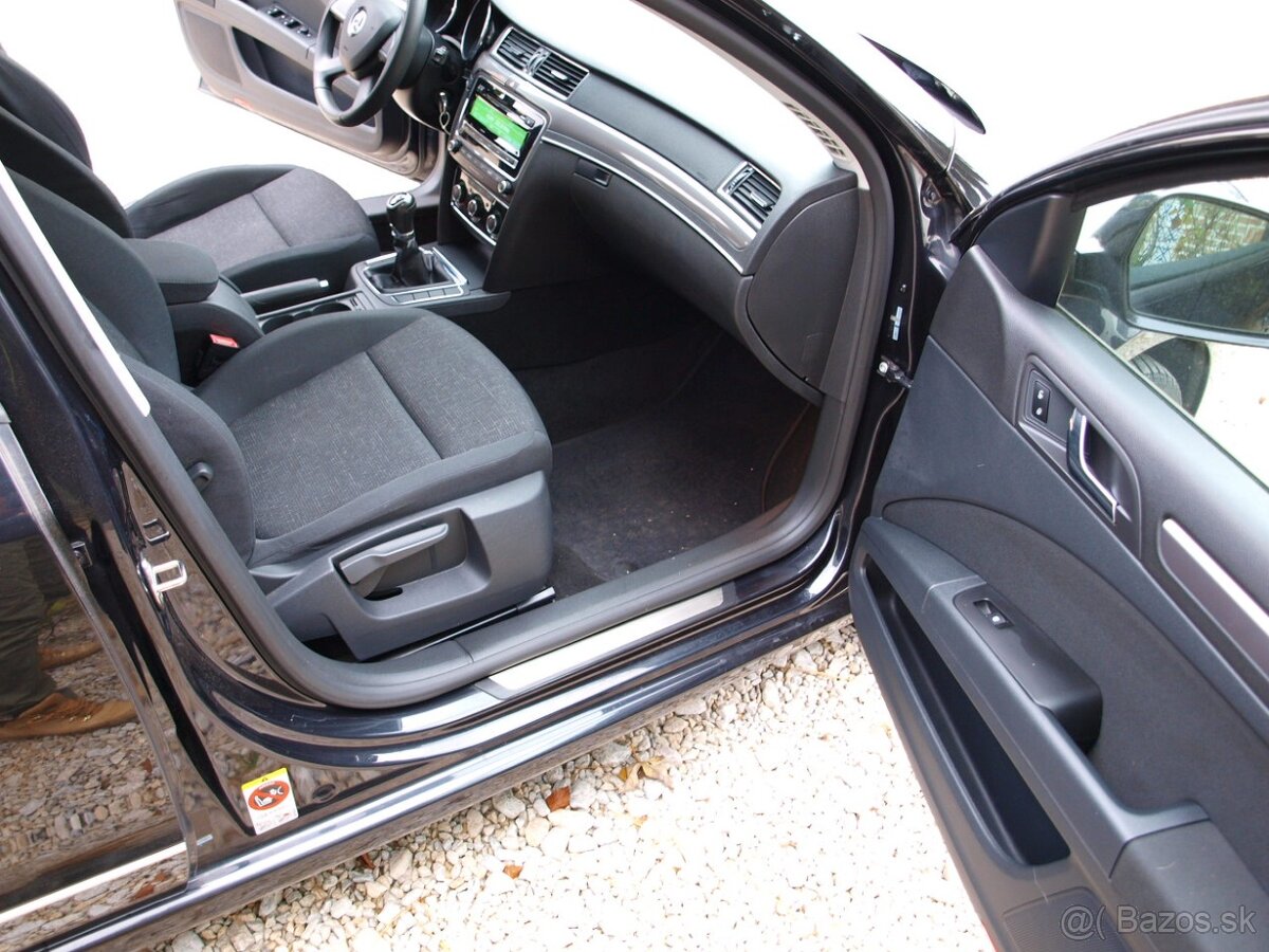 Škoda Superb Combi 1.4 TSI Elegance - 16