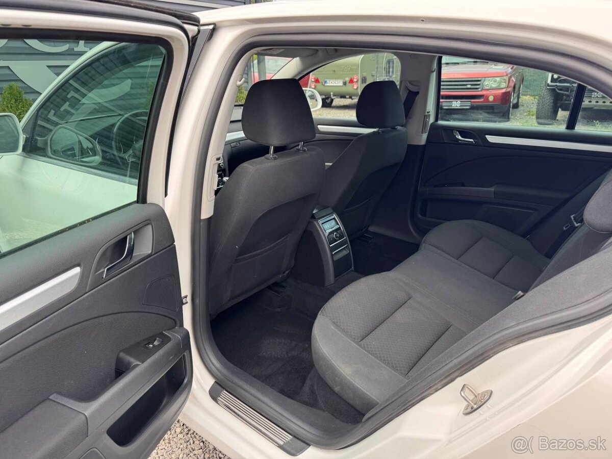 Škoda Superb 2.0 TDI CR Elegance - 16
