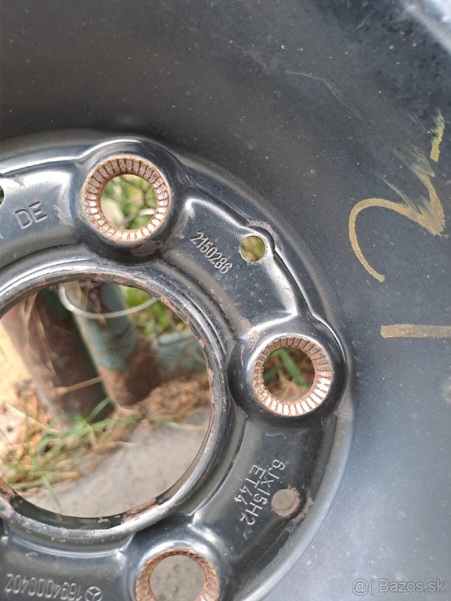 Zimná sada Mercedes A R15 - 16