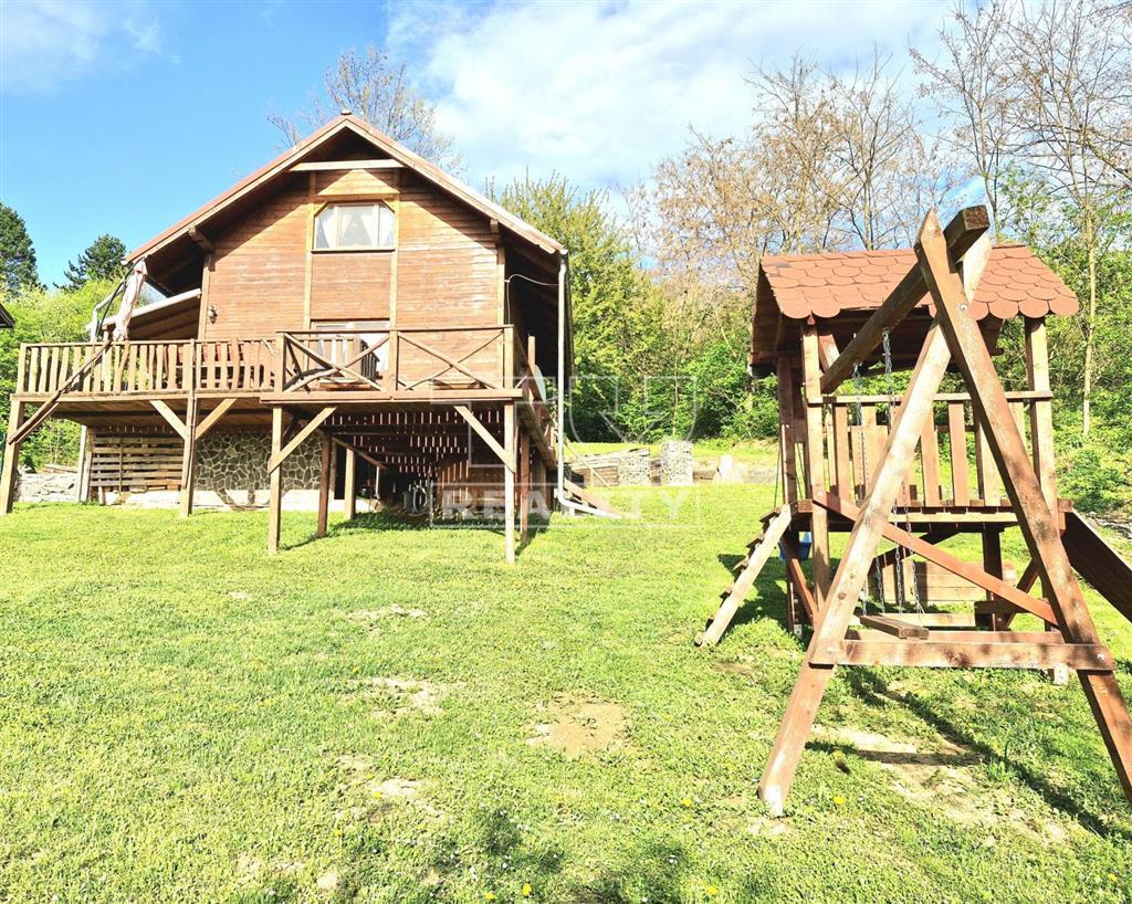 Na predaj rekreačná chata v krásnom a tichom prostredí... - 16