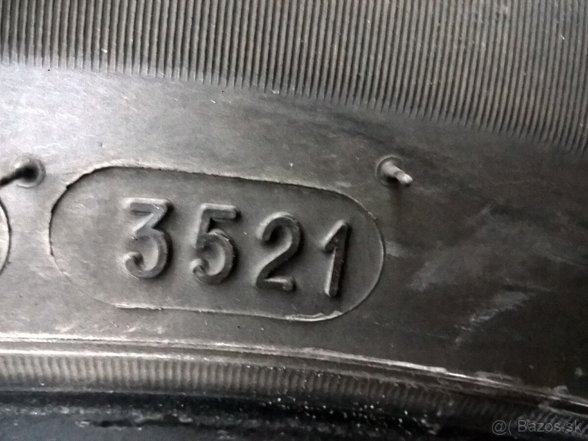 2+2 ks ZIMNÉ 205/55 R16 91H dezén cca 7-8 mm rok 2020 - 2022 - 16