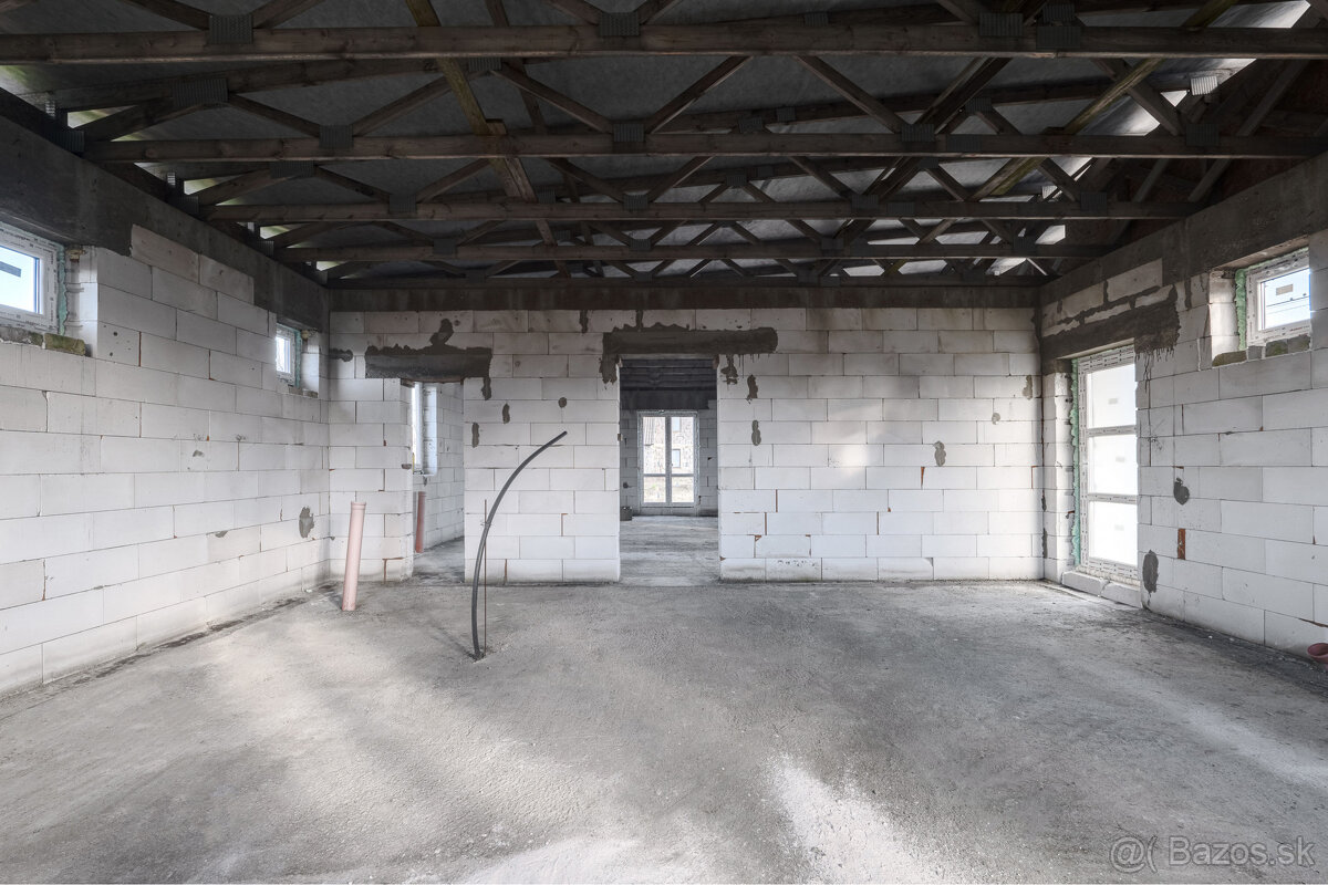 Novostavba nízkoenergetického bugalovu | Vojčice - 16