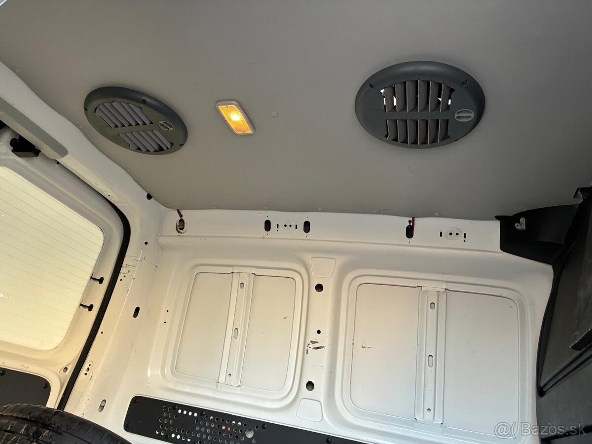 VW CADDY 1.6 TDI 2016 DPH odpočet - 16