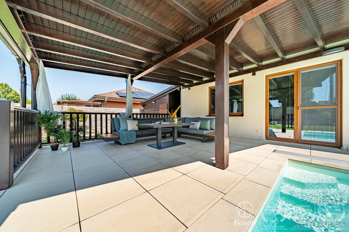 BOSEN | 4 izbový bungalov s bazénom a garážou v Malinove - 16