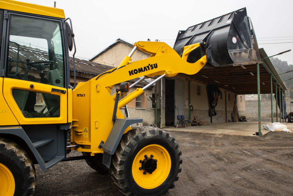 Kolesový nakladač Komatsu WA95 odpočet DPH - 16