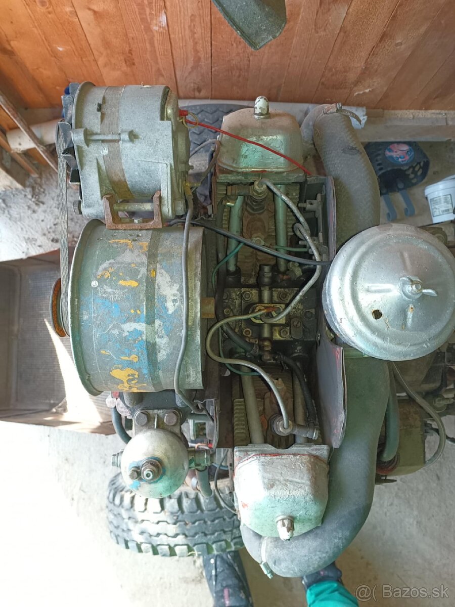 Malotraktor domácej výroby M22 - 16