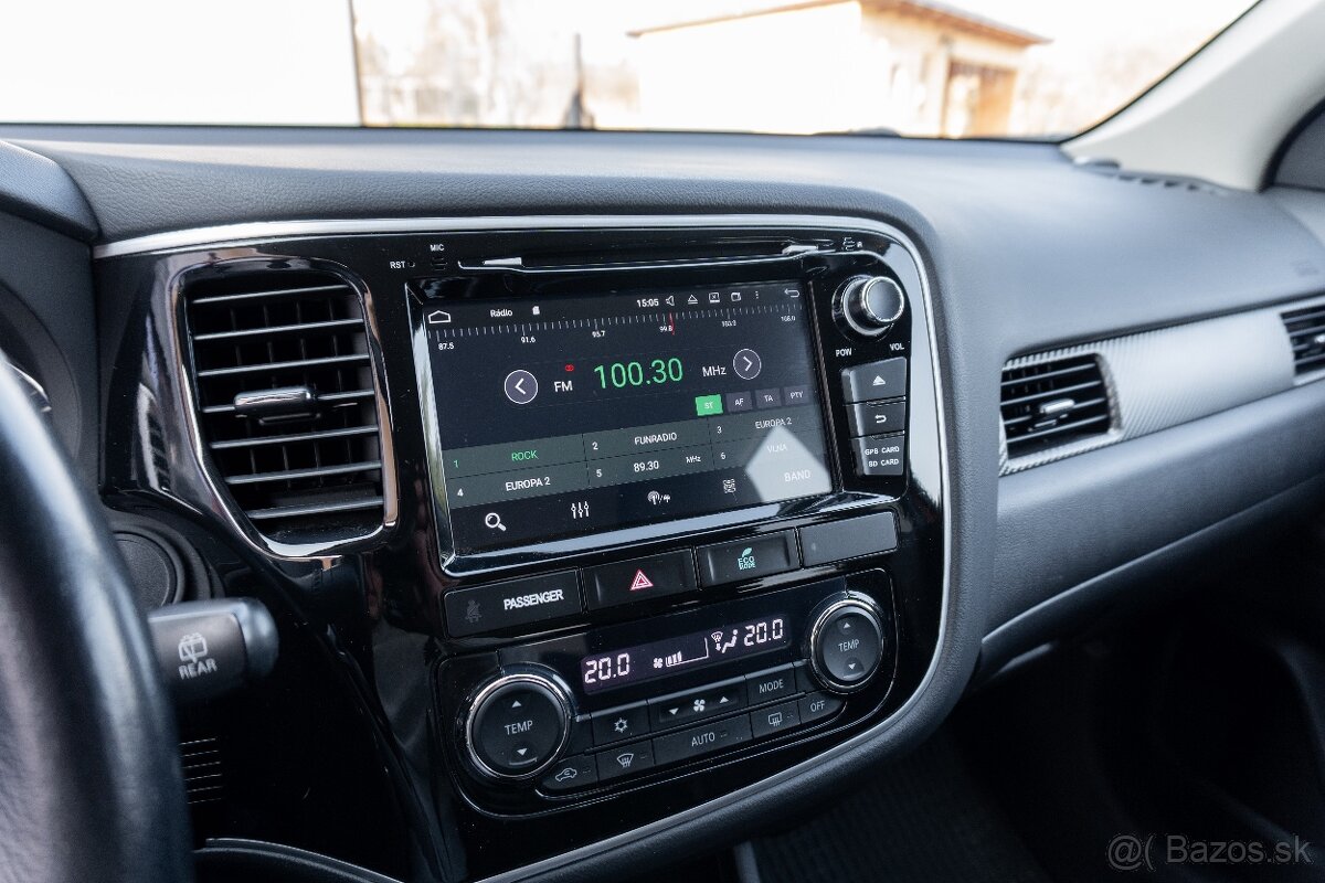 Mitsubishi Outlander 2.0 MIVEC 4x4 automat - 16