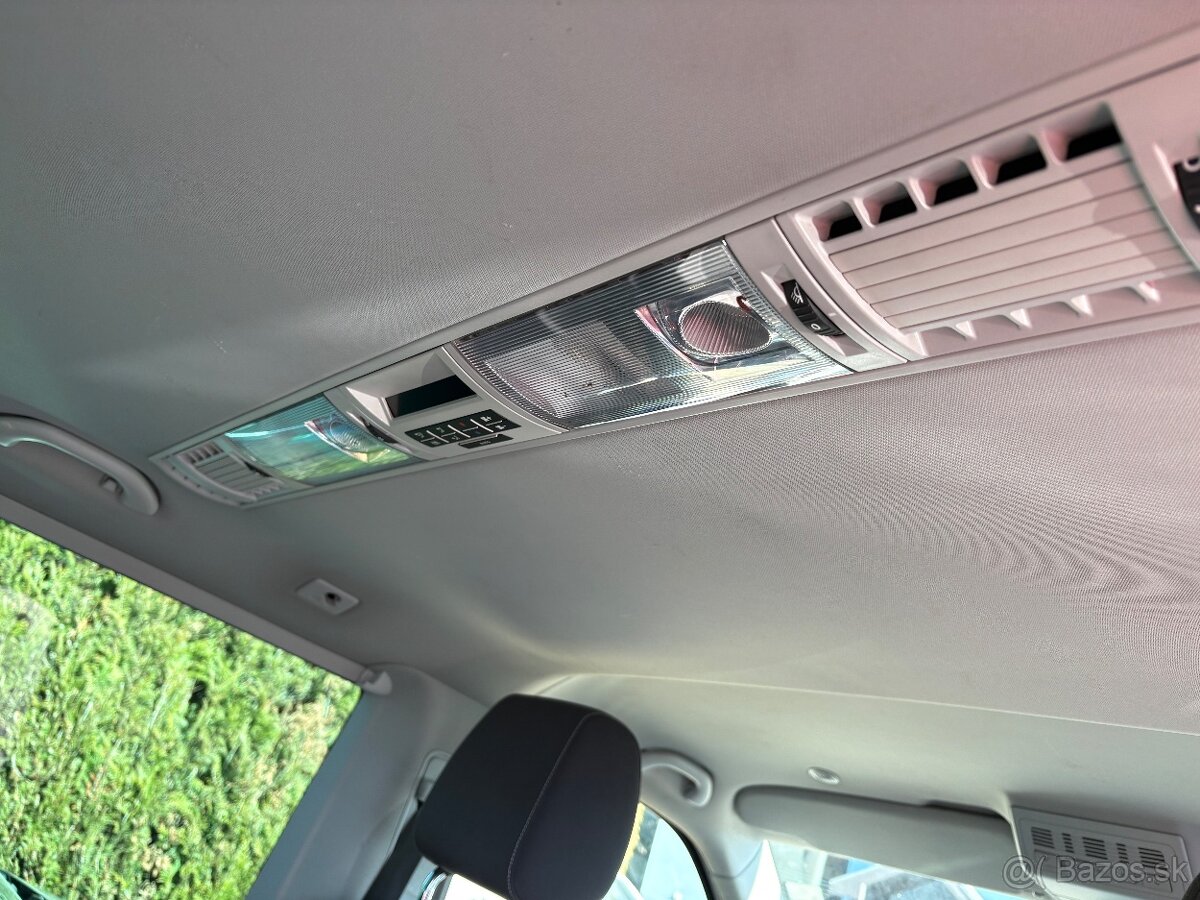 Volkswagen Multivan DSG - 16