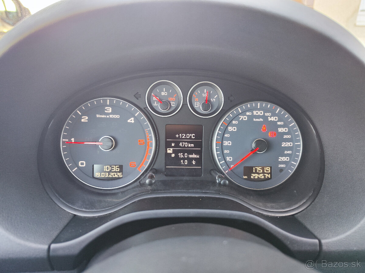 Audi A3 Sportback 1.6 TDI 105k DPF Ambiente - 16