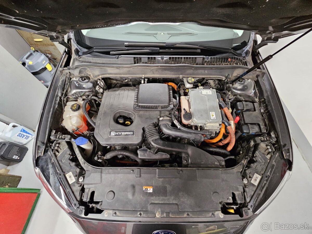 Ford Mondeo Vignale Hybrid - 16