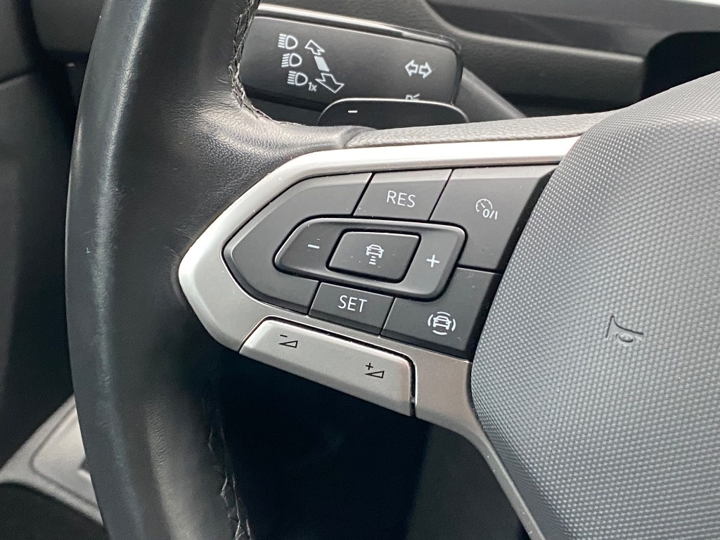 Volkswagen Tiguan 2.0 TDI EVO Elegance 4Motion DSG - 16