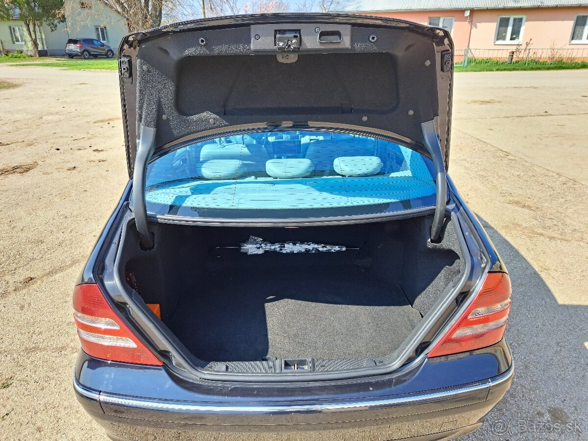 Mercedes Benz 200 CDI - 16