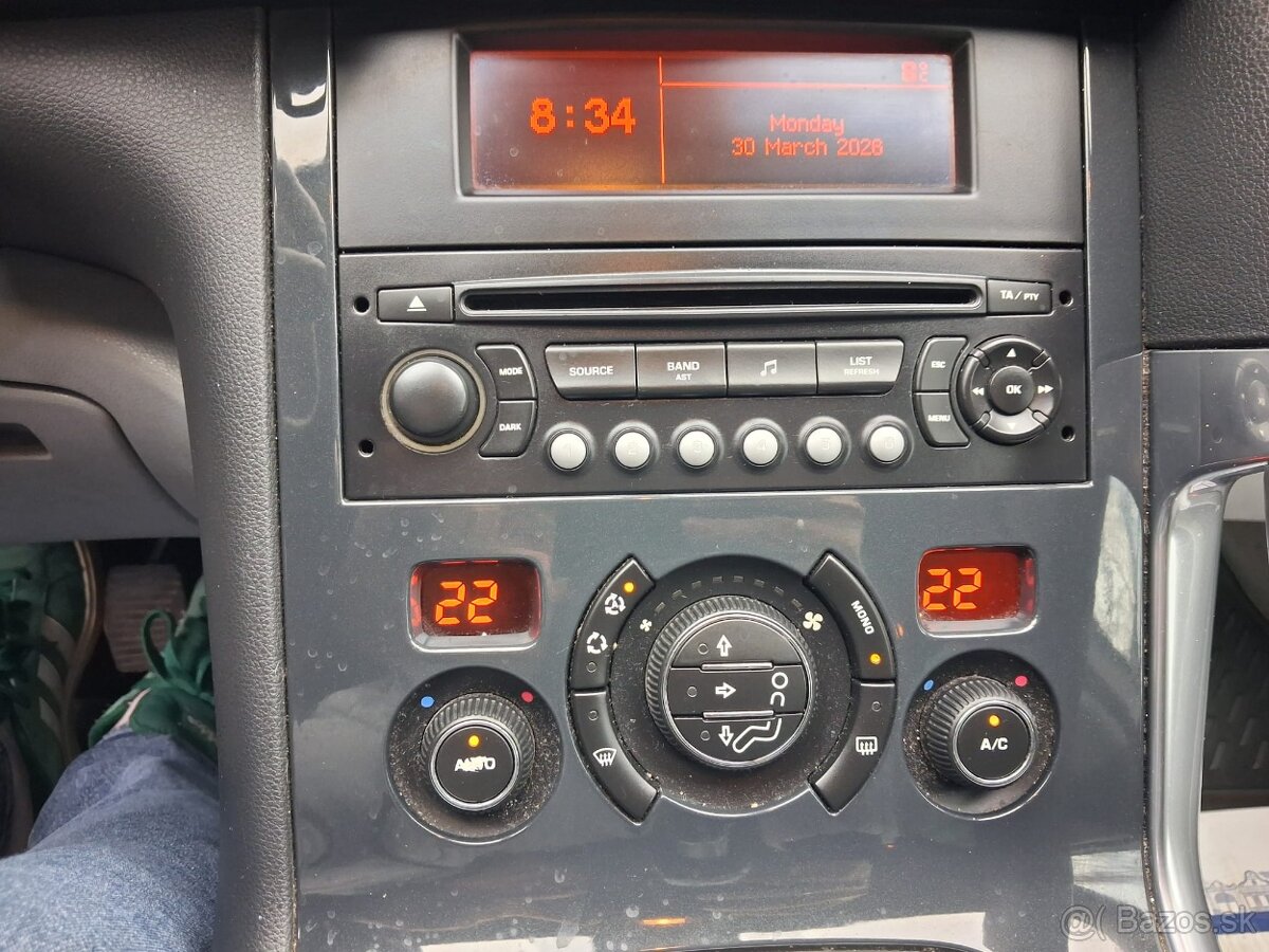 Peugeot 3008 1.6HDi - 16