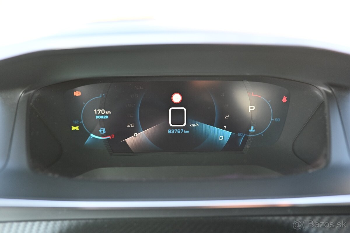 Peugeot 2008 1,5 96kw GT - 16