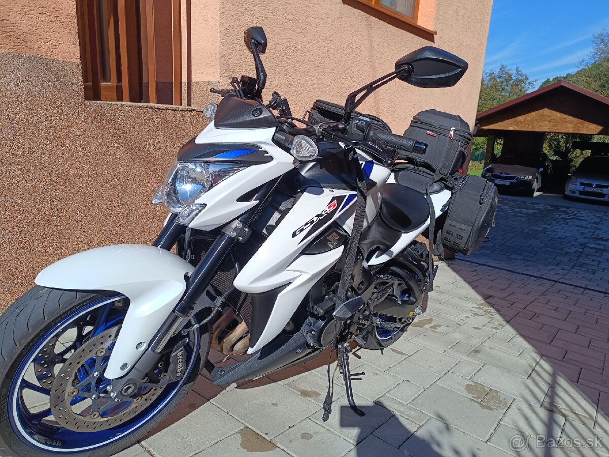 Suzuki gsxs 1000 - 16