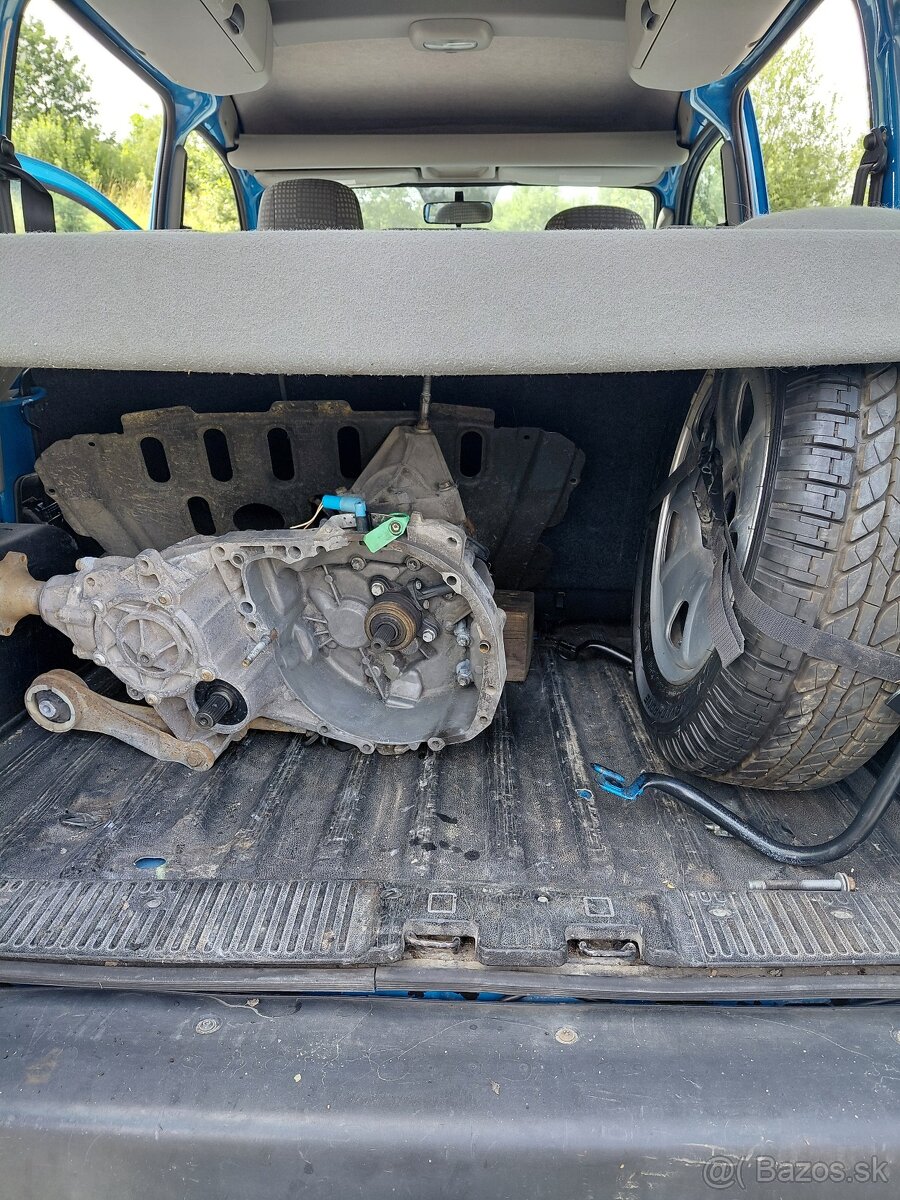 Renault Kango 1,6i 4x4, r.v. 2006 - 16