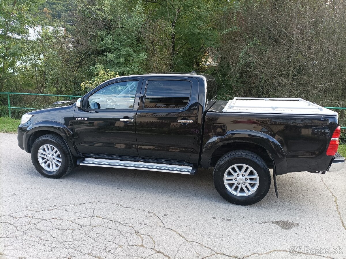 toyota Hilux 3.0 4x4 - 16